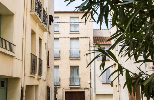 Ceret House | NEW Duplex centre Céret w/terrace & Canigou view