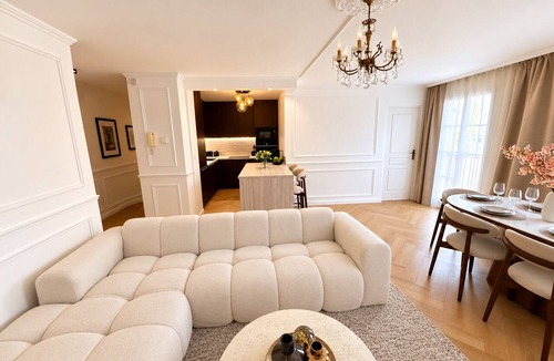 Serris Apartment | NEW - Haussmann-Style Appartment - 6 Guests - Disney & shopping