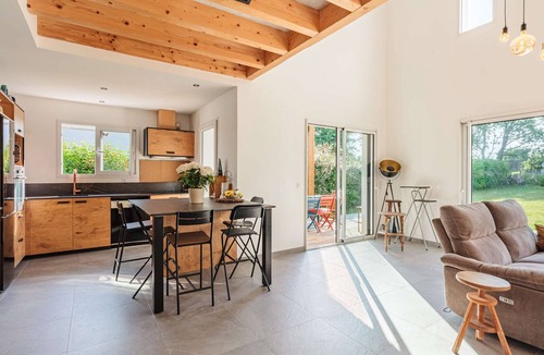 Ahetze House | New house 300 m from town and 10 min from Bidart beaches