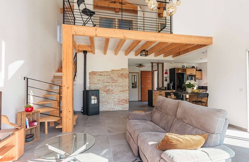 Ahetze House | New house 300 m from town and 10 min from Bidart beaches