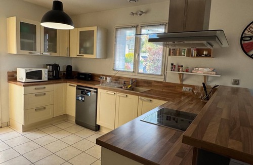 Tallende House | *New* House 7 persons, garden and air conditioning