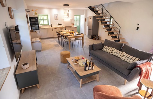Ploemel House | New June 2026- Authentic farmhouse - 12 people- Near Carnac