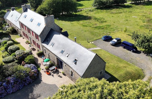 Ploubezre Cottage | NEW: Ker Toud