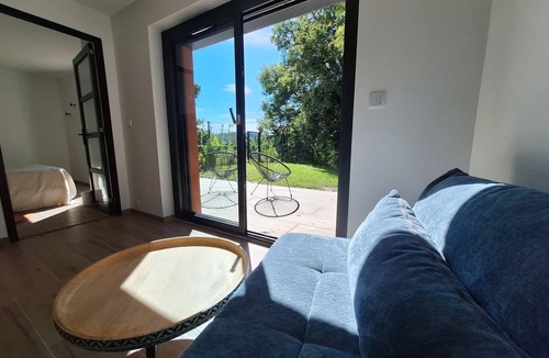 La Bridoire Apartment | New studio 2 steps from lac de aiguebelette