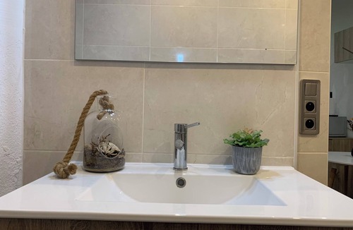 Saint-Jean Apartment | Newly renovated studio in the heart of town with air conditioning