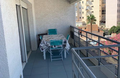 Mediterranee Apartment | Nice and large T3 fully air-conditioned, right in the center, 80 m from the beach