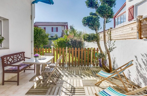 Guethary Apartment | Nice apartment for 2 guests with WIFI, A/C, TV and terrace