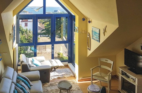 Le Pouldu Apartment | Nice apartment in Clohars-Carnoët with WiFi