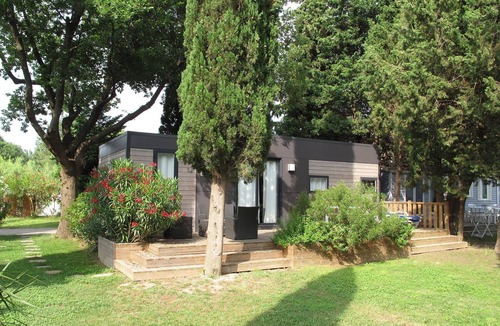 Argeles-sur-Mer House | Nice apartment in villa for 4 people with pool, WIFI, A/C, TV, terrace and pets allowed