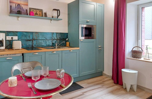 Loguivy House | Nice home in Ploubazlanec with kitchen