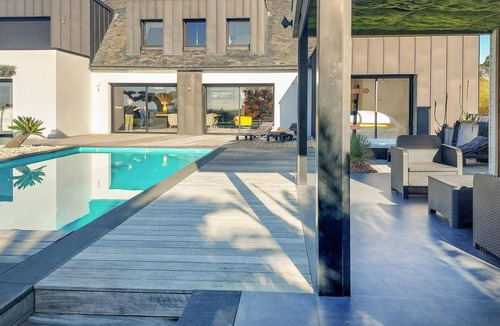 Plouhinec House | Nice home in Plouhinec