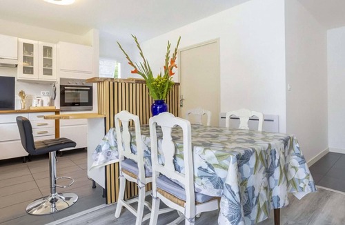 Saint-Yvi House | Nice home in Saint-Yvi with WiFi