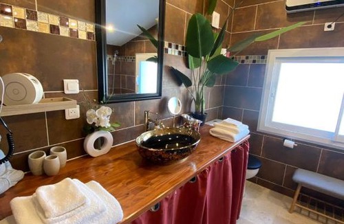 Septfonds House | Nid du merle avec sauna et jacuzzi privatif