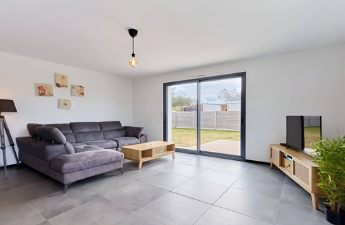 Saint-Germain-sur-Ay House | Normandy Beach Retreat