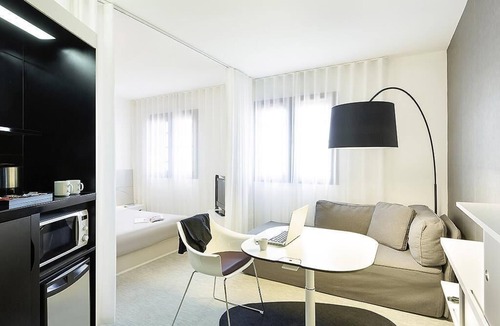 Clemenceau Hotel | Novotel Suites Perpignan Mediterranée