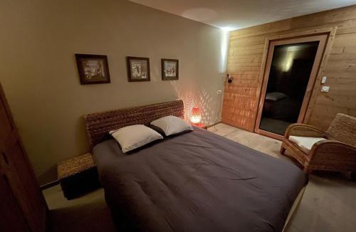 Mont-de-Lans Ski Chalet | Odalys Chalet Le Chabichou