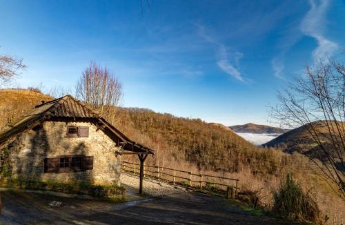 Licq-Atherey House | Oihaneko Etxea, la grange dans la forêt