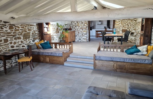 Ainhoa House | Old restored sheepfold in Ainhoa