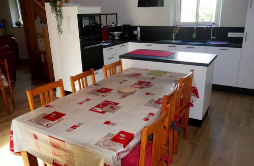 Riantec House | One of a kind! Fully renovated character gite not far from the sea.