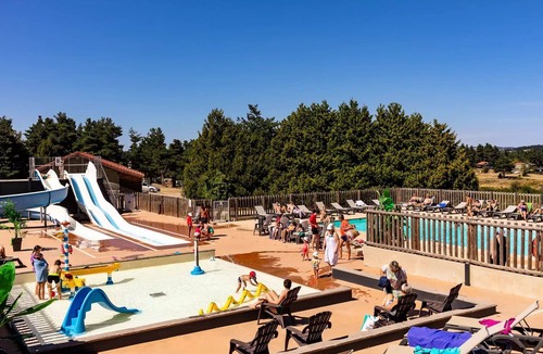 Chastanier House | Ophéa Classic Mobile Home, 2 bedrooms, sleeps 6