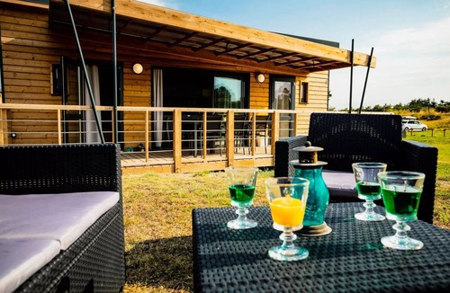 Chastanier House | Ophéa Classic Mobile Home, 2 bedrooms, sleeps 6