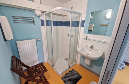 Scrignac Hotel | Ostal Scrignac - Gîte d'étape de la Gare