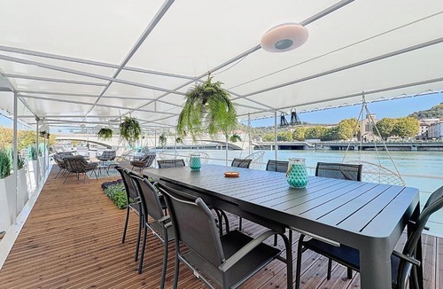 Centre Ville Boat Rental | Péniche MyAmore