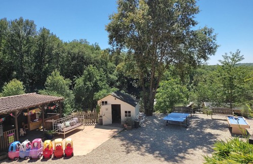 Catus Cottage | Pagel, "Soleil Levant" ground floor, with large garden and swimming pool