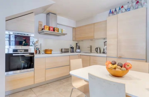 Sorbonne Apartment | Panoramic View St-Germain-des-Prés