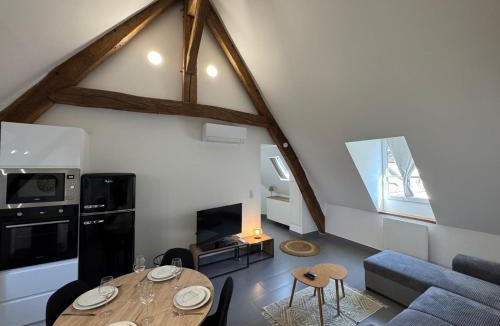 Rambouillet Apartment | Parc de l'Orangerie