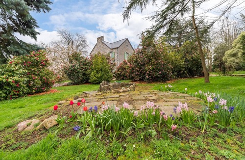 Begard House | Parc Huellan - avec grand jardin