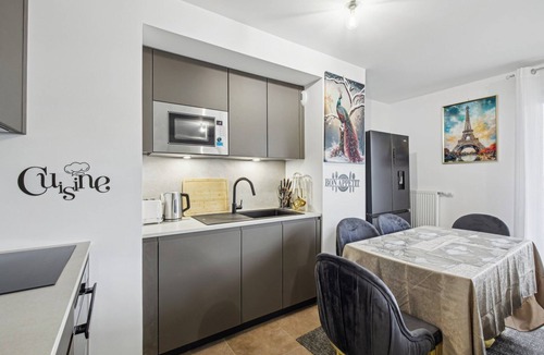 Bezons Apartment | Parenthèse Chic – Confort moderne près de Paris