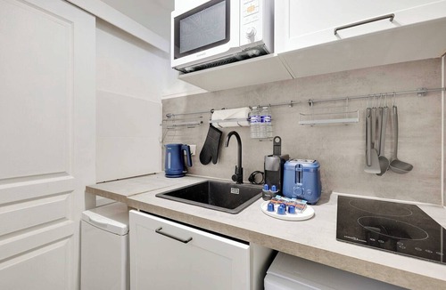 Epinettes Apartment | Parisian cocoon for 2 in Batignolles - 17th ard