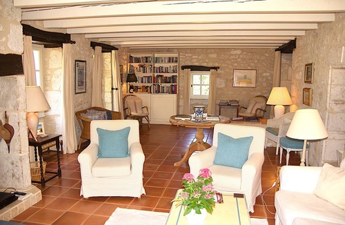 Flaugnac House | Peace and quiet in a comfortable and spacious farmhouse in the southern Lot