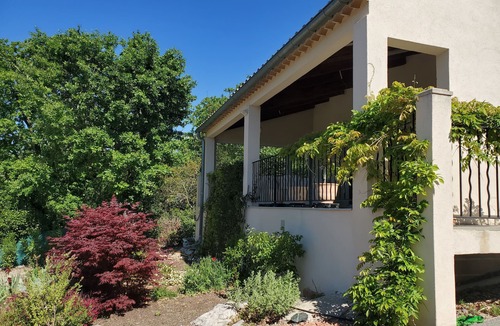 Saint-Hippolyte-du-Fort House | Peaceful home with large covered south-facing terrace