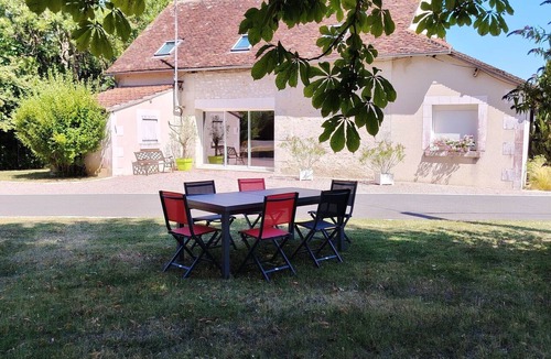 Fredille Cottage | Peaceful country house, panoramic view