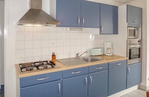 Saint-Marcouf House | Pet friendly home in St. Marcouf De L'Isle