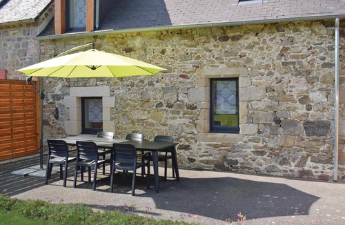 Saint-Alban House | Pet friendly home in Saint Alban with WiFi
