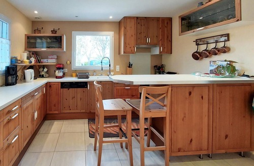 Locquenole House | Pet friendly home in Locquénolé with WiFi