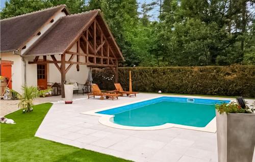 Salbris House | Pet Friendly Home In Salbris