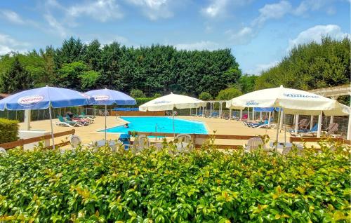 Saint-Paul-les-Dax Other | Pet Friendly Stacaravan In Saint-Paul-Lès-Dax