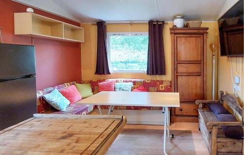 Saint-Paul-les-Dax Other | Pet Friendly Stacaravan In Saint-Paul-Lès-Dax