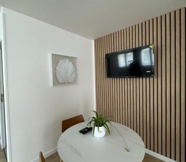 Saint-Assiscle Apartment | Petit appt cosy et moderne