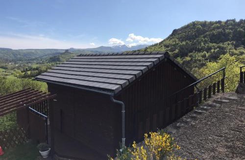 Saint-Nectaire Ski Chalet | Petit chalet cabane aux milieux des cimes