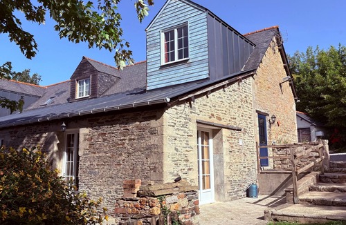 Cleguerec House | Petite house 'Bakehouse' with shared pool, shared terrace and Wi-Fi