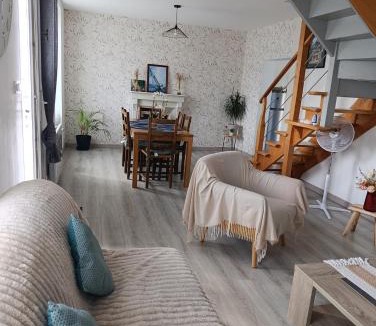 Le Faou Apartment | Petite Maison a deux pas du centre