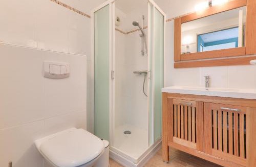 Le Tour-du-Parc House | Piscine interieure chauffee - parcs ostreicoles