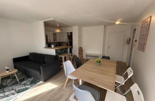 Serris Apartment | Place Toscane Appartement Long séjour