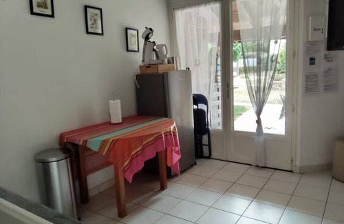 Moliets-et-Maa Apartment | Pleasant 4/5-person apartment with swimming pool