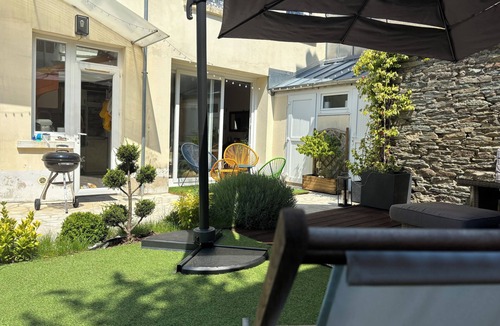 Cherbourg-en-Cotentin House | Pleasant town house with garage in the heart of town